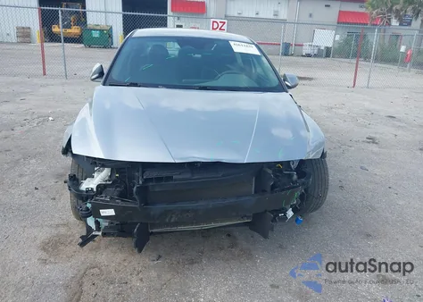 2023 Hyundai Elantra Sel from USA, damaged, VIN 5NPLM4AG8PH090614